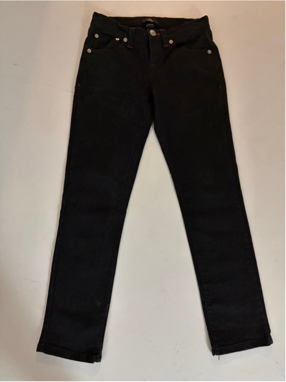 Boys True Religion Black Slim Fit Jeans Size 16 with Red Stitching
193 - Picture 2 of 8